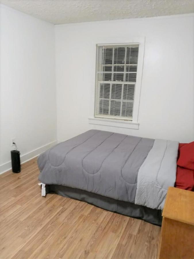 Tuskegee Historic Hill Apt1 מראה חיצוני תמונה